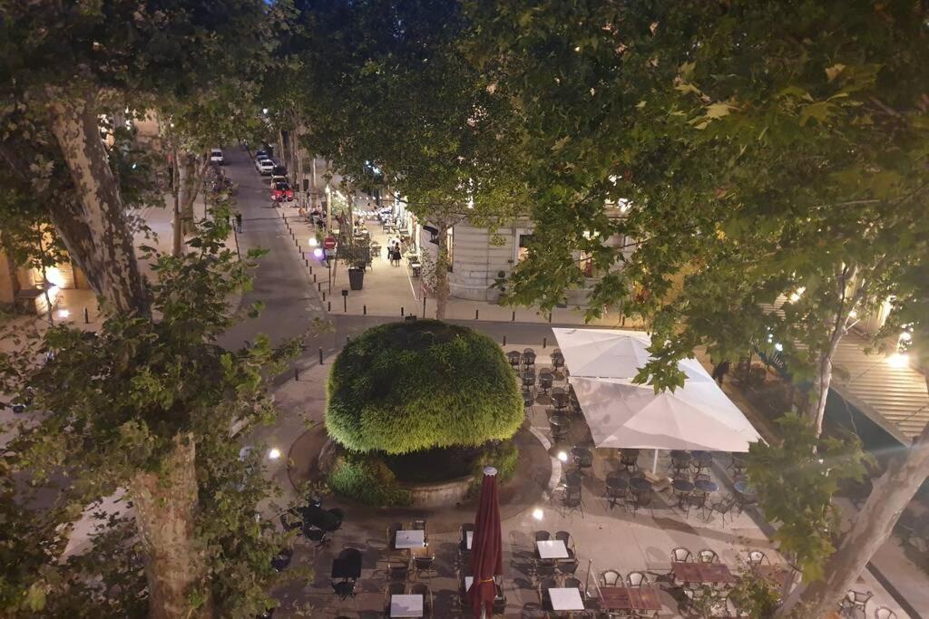 Open Sky Industry Hyper Centre Fontaine Moussue Apartment Salon-de-Provence Exterior foto